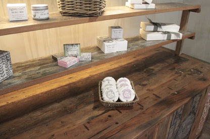 A&C Large Centre Display Table